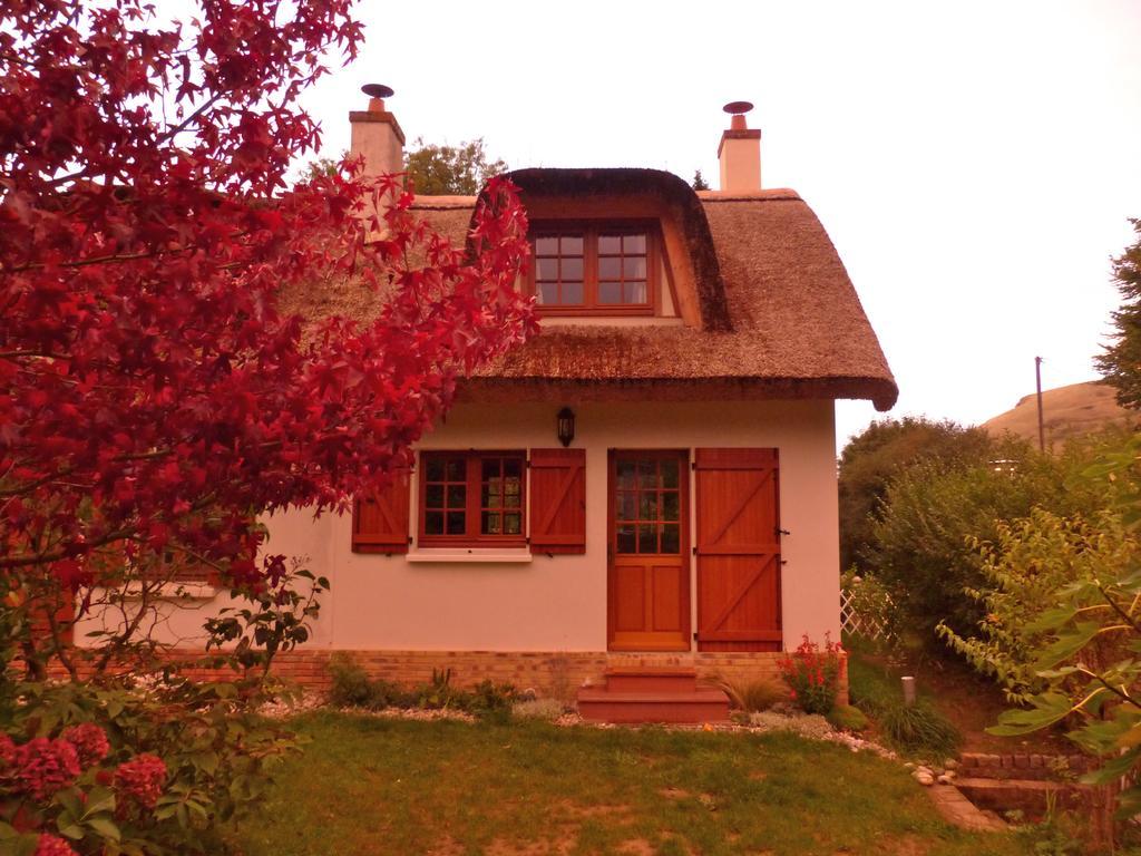 La Flore De Lys, Cottage Ideal Pour 2 Adultes Et 2 Enfants Saint-Jouin-Bruneval Rom bilde